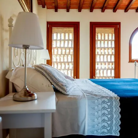 فيلة Casa Dei Mandorli, Pool, Wifi, Peccioli